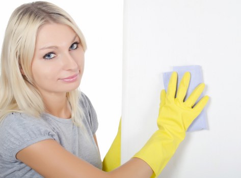 Local cleaning team working in a residential Tufnell Park home